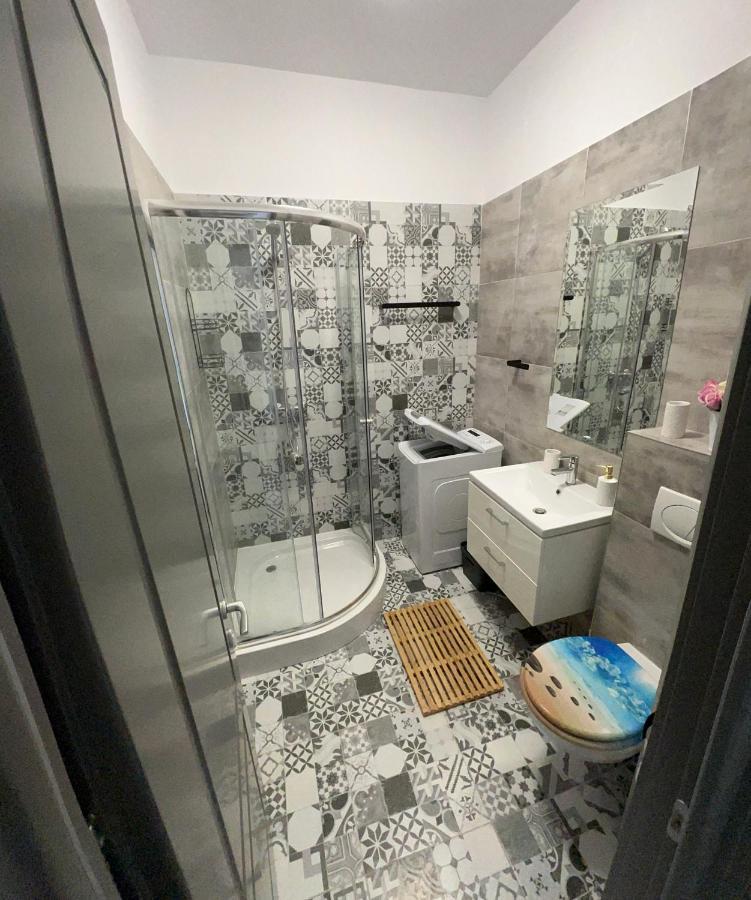 Td Apartments Iasi Ngoại thất bức ảnh